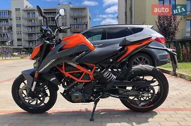 Мотоцикл Без обтекателей (Naked bike) KTM 390 Duke 2023 в Киеве