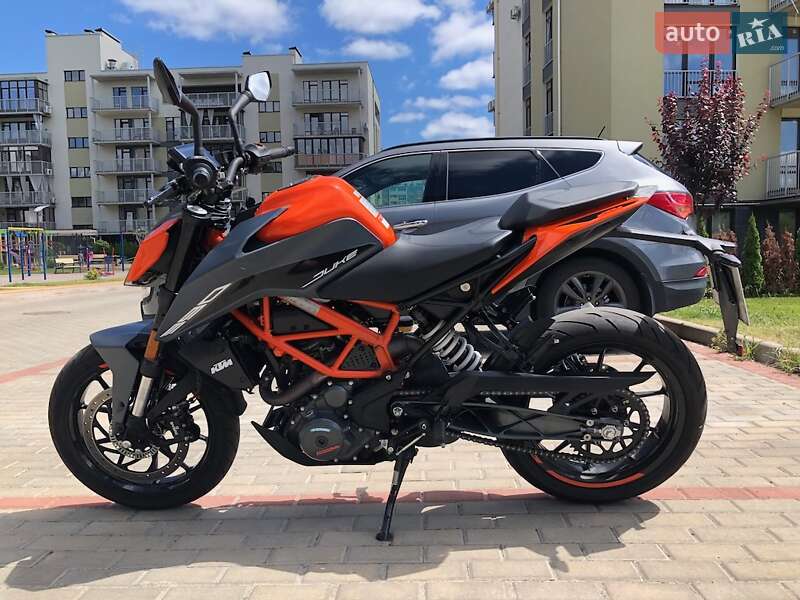 KTM 390 Duke 2023