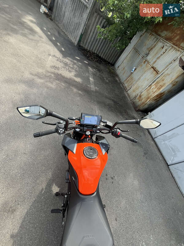 Мотоцикл Без обтікачів (Naked bike) KTM 390 Duke 2024 в Києві