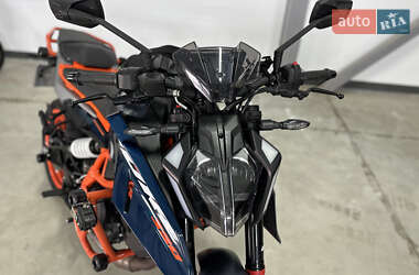Мотоцикл Без обтекателей (Naked bike) KTM 390 Duke 2024 в 