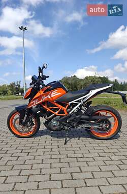 Мотоцикл Без обтекателей (Naked bike) KTM 390 Duke 2020 в 