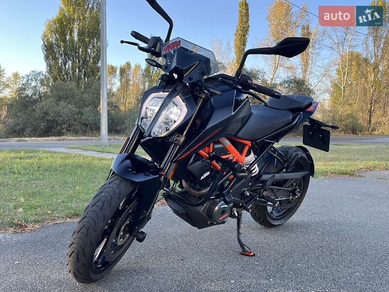 KTM 390 Duke 2023 KTM 390 Duke 2023