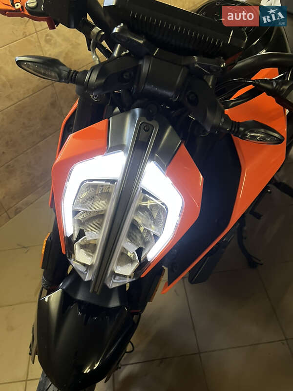 Мотоцикл Без обтекателей (Naked bike) KTM 390 Duke 2021 в Черновцах фото 8 Мотоцикл Без обтекателей (Naked bike) KTM 390 Duke 2021 в Черновцах
