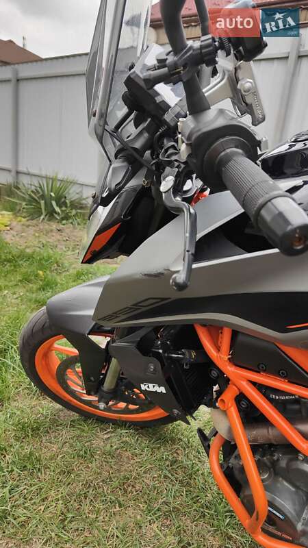 Мотоцикл Без обтекателей (Naked bike) KTM 390 Duke 2021 в Киеве фото 4 Мотоцикл Без обтекателей (Naked bike) KTM 390 Duke 2021 в Киеве