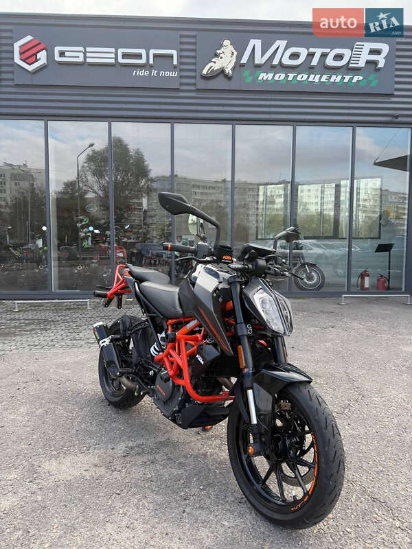Мотоцикл Без обтекателей (Naked bike) KTM 390 Duke 2023 в Запорожье фото 2 Мотоцикл Без обтекателей (Naked bike) KTM 390 Duke 2023 в Запорожье