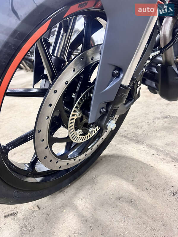 Мотоцикл Без обтекателей (Naked bike) KTM 390 Duke 2023 в Житомире