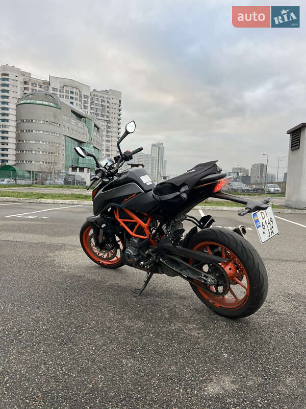 Мотоцикл Без обтекателей (Naked bike) KTM 390 Duke 2021 в Киеве фото 7 Мотоцикл Без обтекателей (Naked bike) KTM 390 Duke 2021 в Киеве