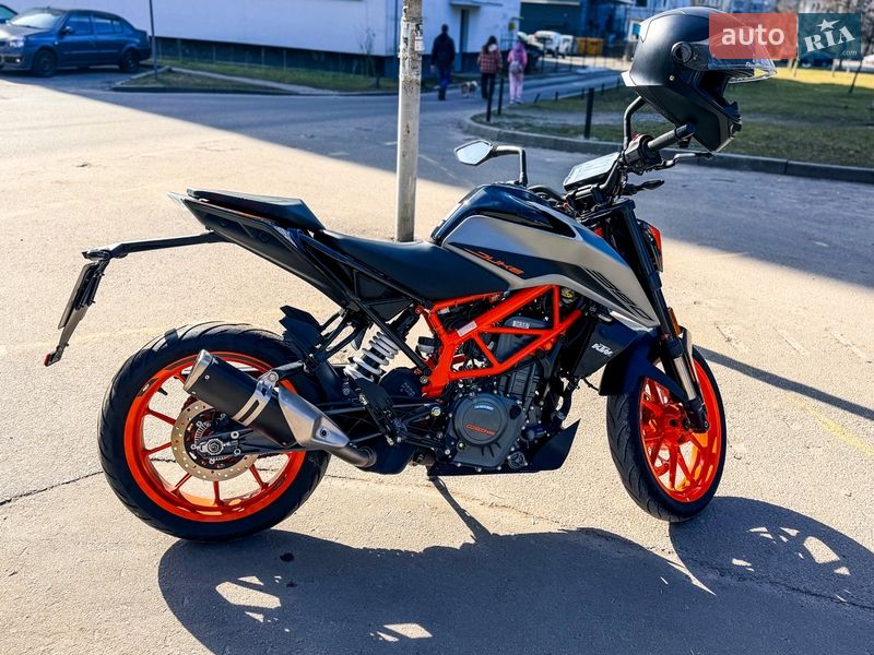 KTM 390 Duke 2023