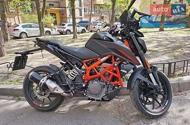 Мотоцикл Без обтекателей (Naked bike) KTM 390 Duke 2023 в Киеве