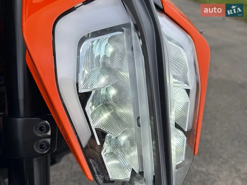 KTM 390 DUKE 2023 VIN VBKJPJ404PC233502 фото оголошення 11 з 56