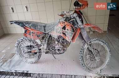 Мотоцикл Кросс KTM 400 LC4-E 2000 в  Мотоцикл Кросс KTM 400 LC4-E 2000 в
