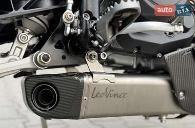 Мотоцикл Без обтекателей (Naked bike) KTM 690 Duke 2010 в 