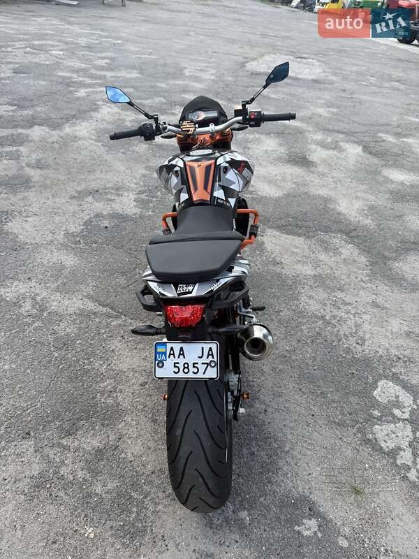 Мотоцикл Без обтекателей (Naked bike) KTM 690 Duke 2015 в Черкассах