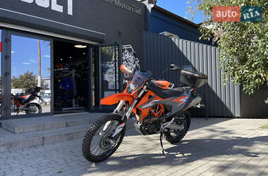 Мотоцикл Многоцелевой (All-round) KTM 690 Enduro 2022 в 