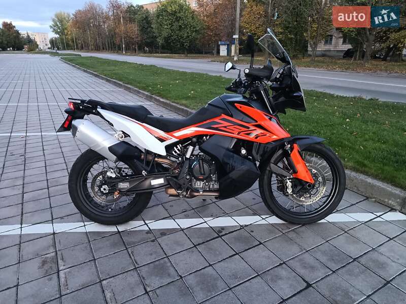 Мотоцикл Багатоцільовий (All-round) KTM 790 Adventure 2019 в Черкасах фото 12 Мотоцикл Багатоцільовий (All-round) KTM 790 Adventure 2019 в Черкасах