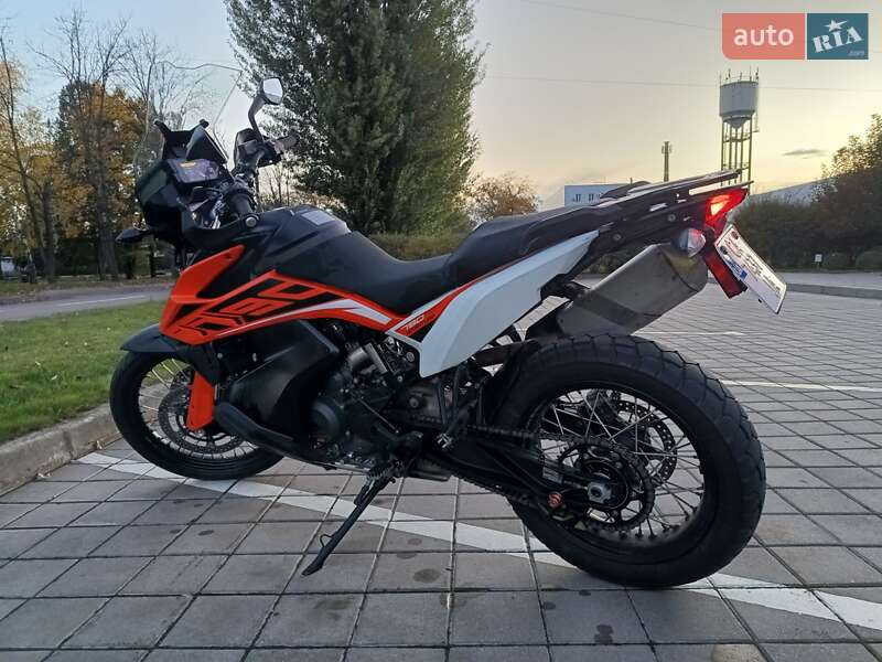 Мотоцикл Багатоцільовий (All-round) KTM 790 Adventure 2019 в Черкасах фото 19 Мотоцикл Багатоцільовий (All-round) KTM 790 Adventure 2019 в Черкасах