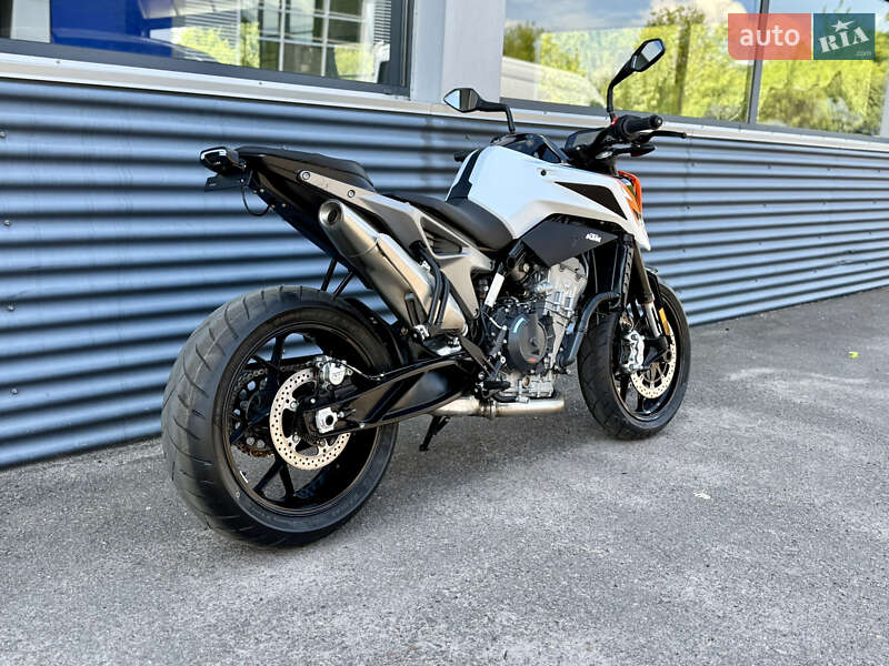 Мотоцикл Без обтекателей (Naked bike) KTM 790 Duke 2024 в Львове фото 3 Мотоцикл Без обтекателей (Naked bike) KTM 790 Duke 2024 в Львове