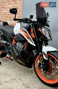 Мотоцикл Без обтікачів (Naked bike) KTM 890 Duke 2020 в 
