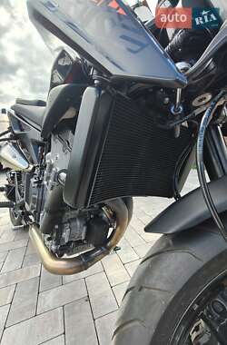 Мотоцикл Без обтекателей (Naked bike) KTM 890 Duke 2021 в 