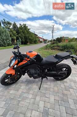 Мотоцикл Без обтекателей (Naked bike) KTM 890 Duke 2021 в 
