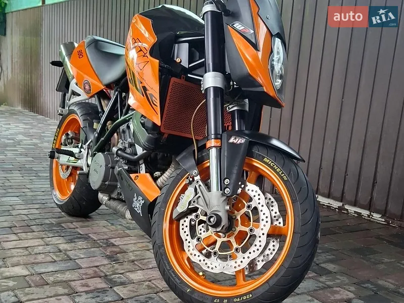 KTM 990 Super Duke 2005