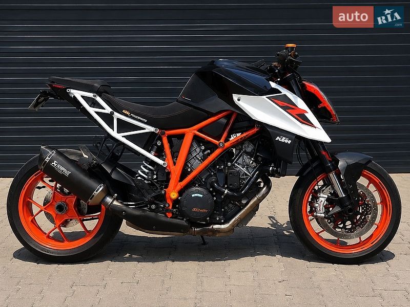 Мотоциклы Без обтекателей (Naked bike) KTM с МКПП,механической