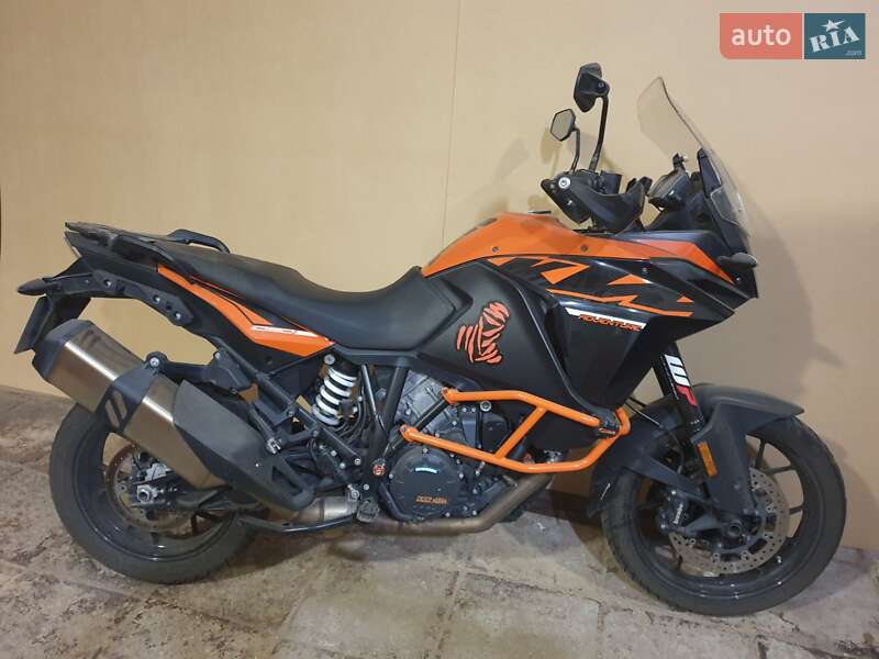 Мотоцикл Спорт-туризм KTM Adventure 2016 в 