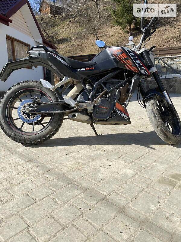 Duke 125 2013 hotsell