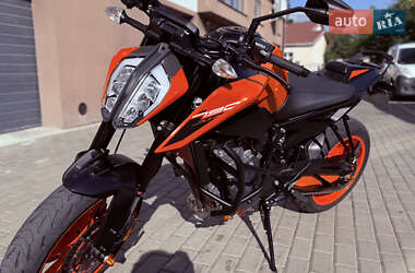 Мотоцикл Многоцелевой (All-round) KTM Duke 790 2019 в 