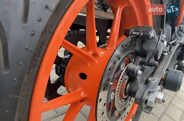 Мотоцикл Без обтекателей (Naked bike) KTM Duke 2020 в 