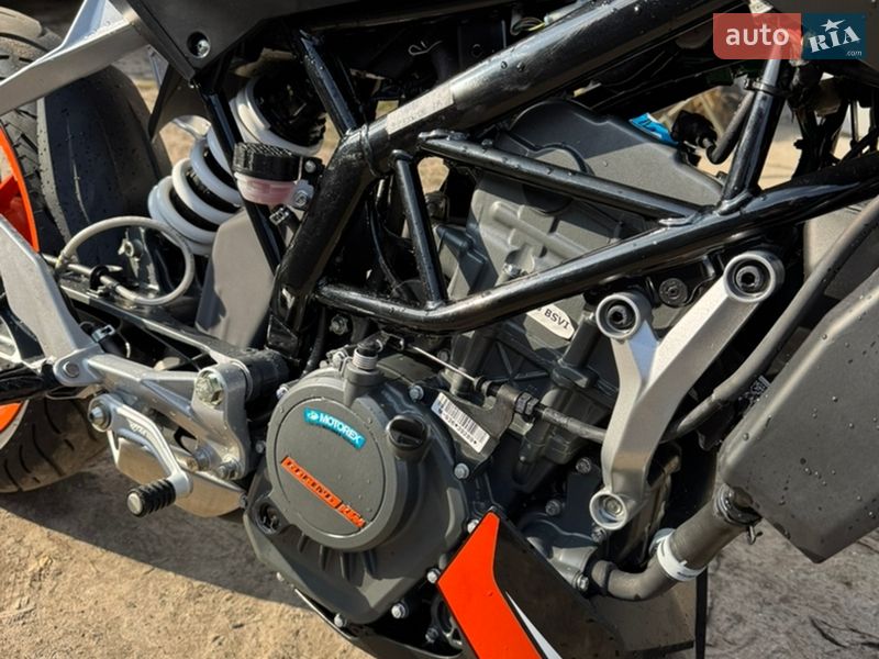 Мотоцикл Без обтекателей (Naked bike) KTM Duke 2021 в Киеве