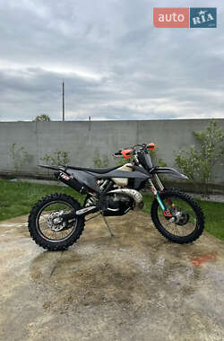 Мотоцикл Позашляховий (Enduro) KTM EXC 300 2021 в 