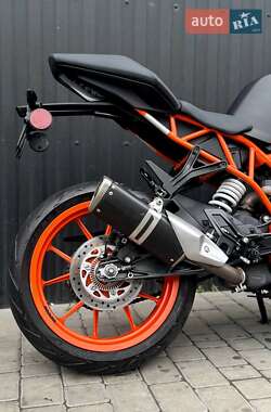 Спортбайк KTM RC 390 2018 в 