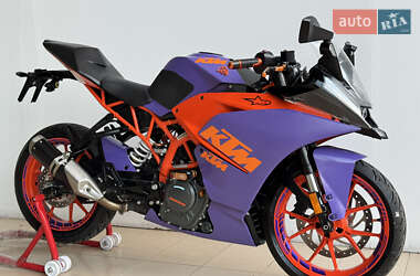 Спортбайк KTM RC 390 2017 в Киеве