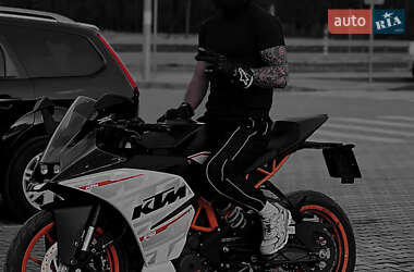 Спортбайк KTM RC 390 2015 в Бродах