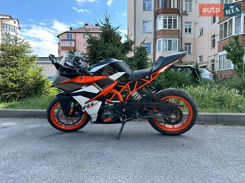 KTM RC 390 2017