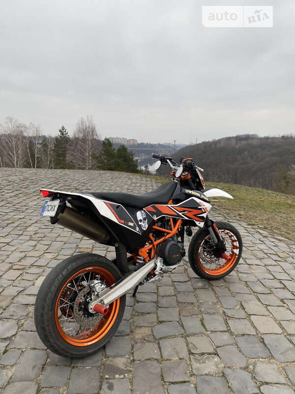 Мотоцикл Супермото (Motard) KTM SMC 690R 2015 в Житомирі
