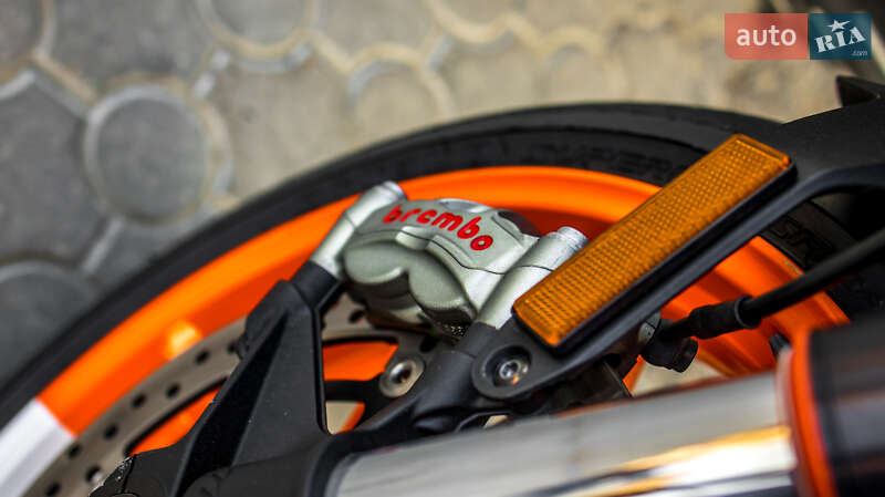 Мотоцикл Без обтекателей (Naked bike) KTM Super Duke 1290 2017 в Черновцах