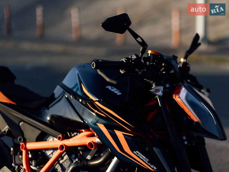 Мотоцикл Без обтікачів (Naked bike) KTM Super Duke 1290 2023 в Києві