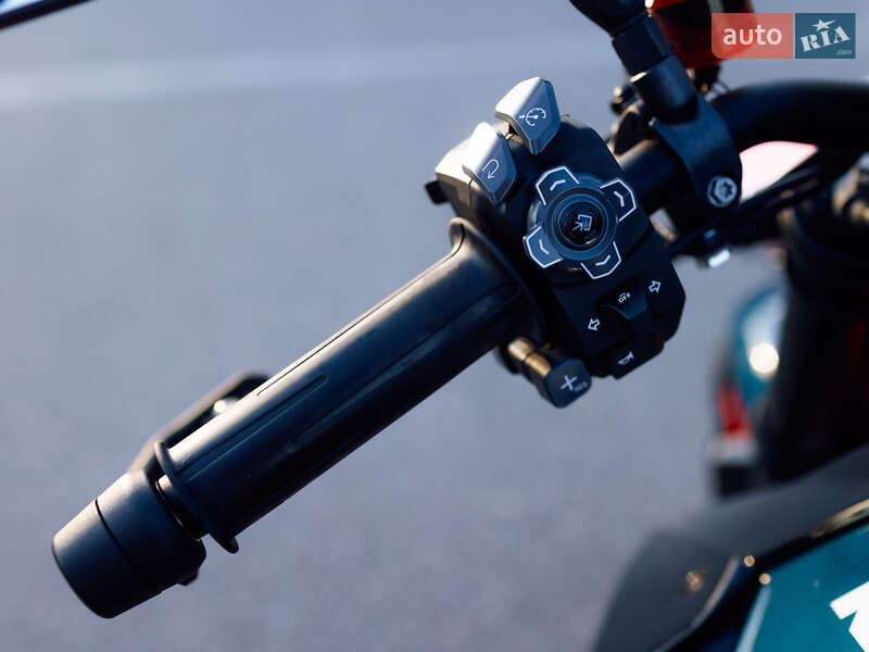 Мотоцикл Без обтікачів (Naked bike) KTM Super Duke 1290 2023 в Києві
