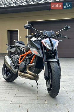 Мотоцикл Без обтікачів (Naked bike) KTM Super Duke 1290 2022 в Житомирі