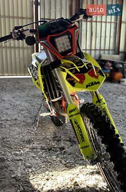 Мотоцикл Кросс KTM SX-F 450 2018 в 