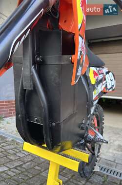 Мотоцикл Позашляховий (Enduro) KTM SX-F 2022 в 