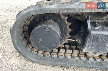 Гусеничный экскаватор Kubota RX 2010 в 