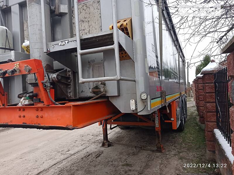 Самоскид напівпричіп KWB A1-310A 2001 в Рівному