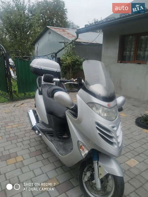 Мотоцикл Туризм Kymco Grand Dink 2002 в Косові