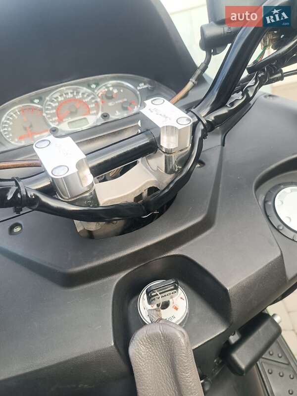 Макси-скутер Kymco Xciting 2006 в Ровно