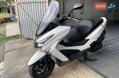 Макси-скутер Kymco Xciting 2015 в Бучаче