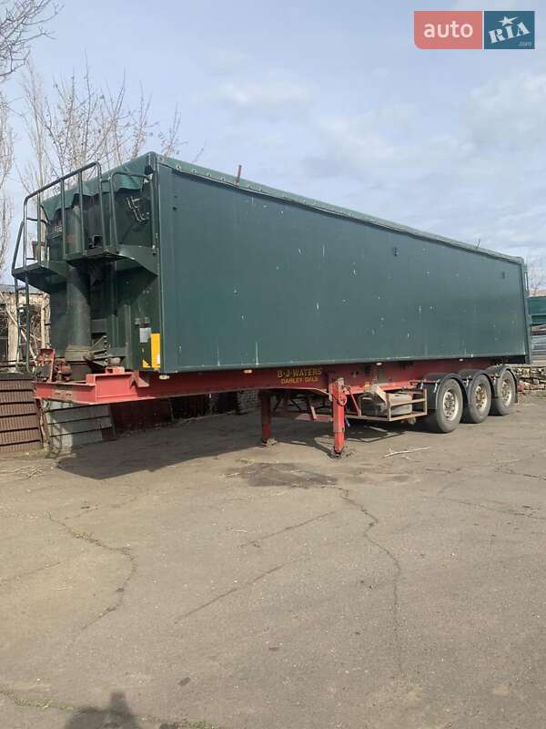 Зерновоз - напівпричіп LAG 0-3-39 2006 в Миколаєві