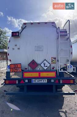 Цистерна напівпричіп LAG 0-3-39 1990 в Дніпрі